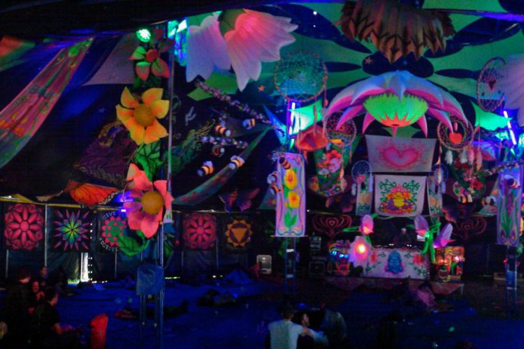 deco organico arte festivales creaciones pinturas zen arte fluorescente