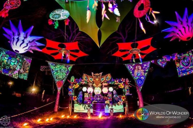 Deco de festivales escenarios magicos diseñados arte 3D inflables